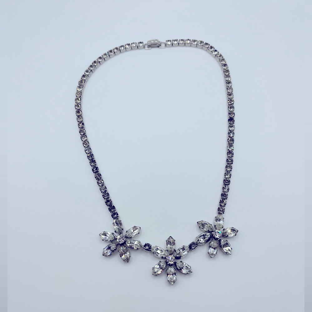 Rhinestone Flower Necklace